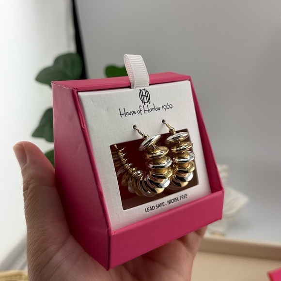 House of Harlow 1960 Gold Spiral Earrings - Picture 4 of 7